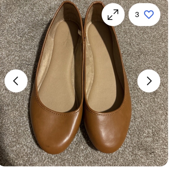 2 pairs of new shoes old navy clog beige, and beige slip ons size 8 1/2 - Picture 1 of 4